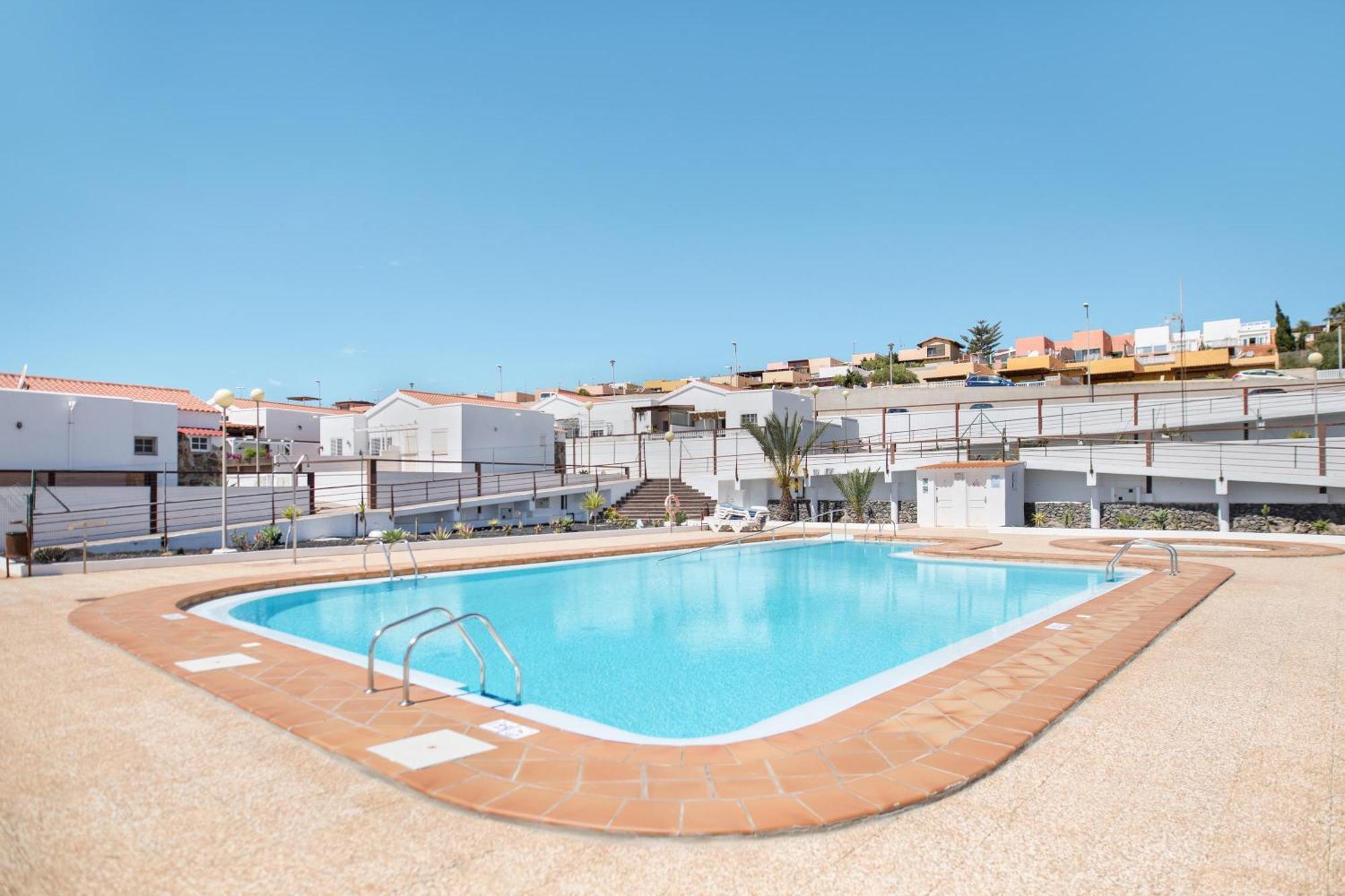 Caleta Beach Deluxe Caleta De Fuste Exterior photo
